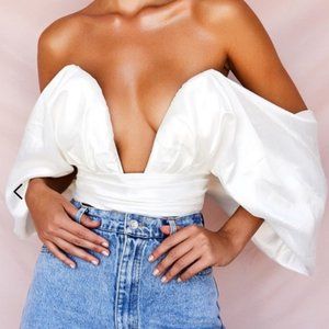 House of CB ELISETTA WHITE SATIN PLUNGE OFF SHOULDER BUSTIER